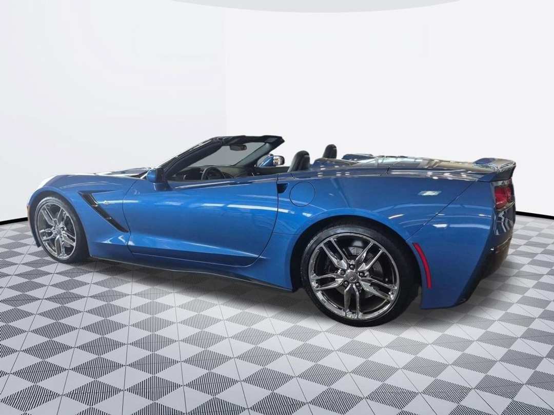 2015 Chevrolet Corvette Stingray Z51 - Image 3