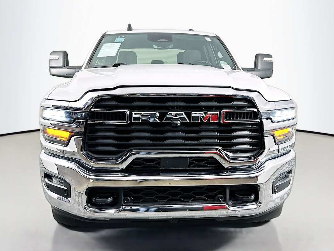 2025 Ram 2500 Big Horn - Image 2
