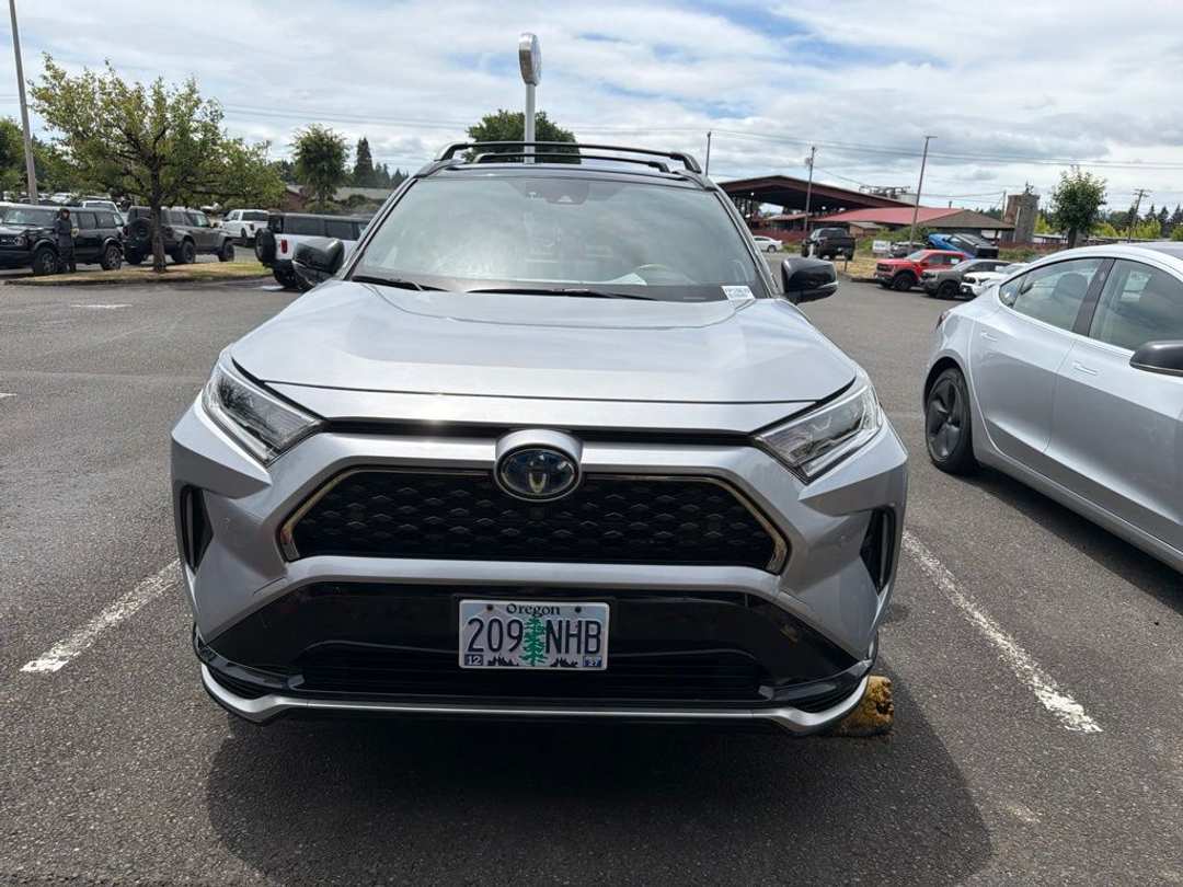 2021 Toyota Rav4 Prime XSE - Image 2