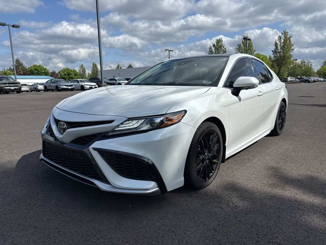 2024 Toyota Camry XSE V6 - Image 3