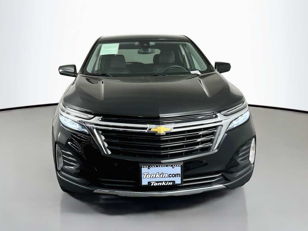 2023 Chevrolet Equinox LT - Image 2