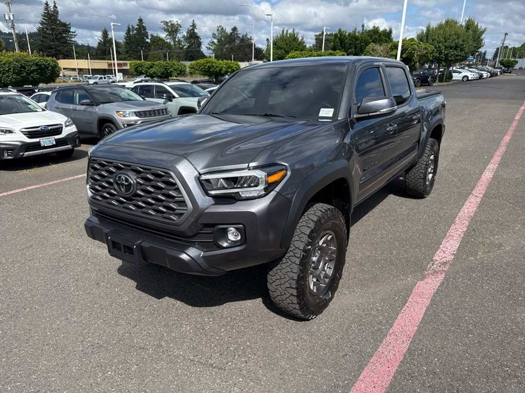 2023 Toyota Tacoma TRD OffRoad - Image 3