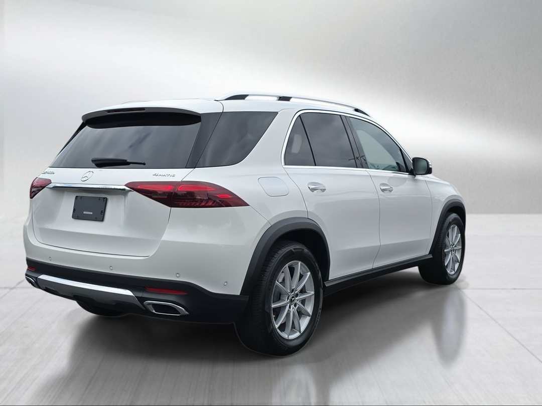 2024 Mercedes-Benz GLE GLE 450e - Image 3