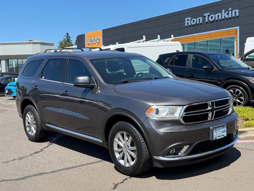 2017 Dodge Durango SXT - Image 2