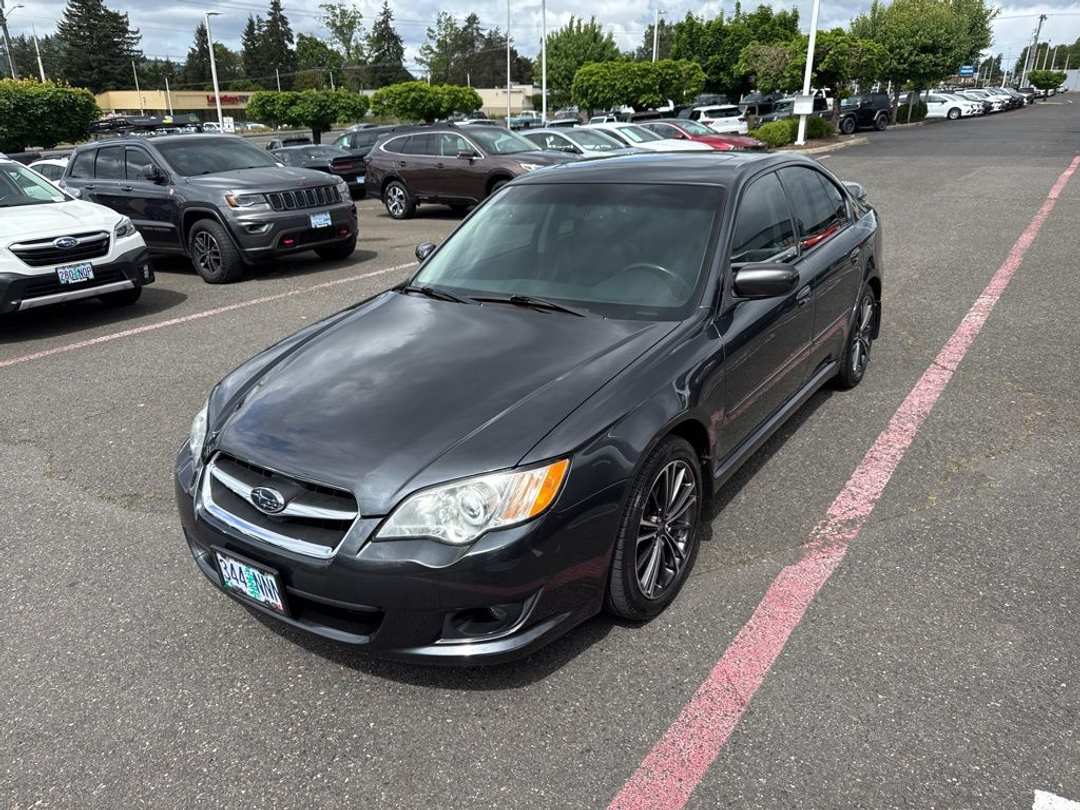 2009 Subaru Legacy 2.5i - Image 3