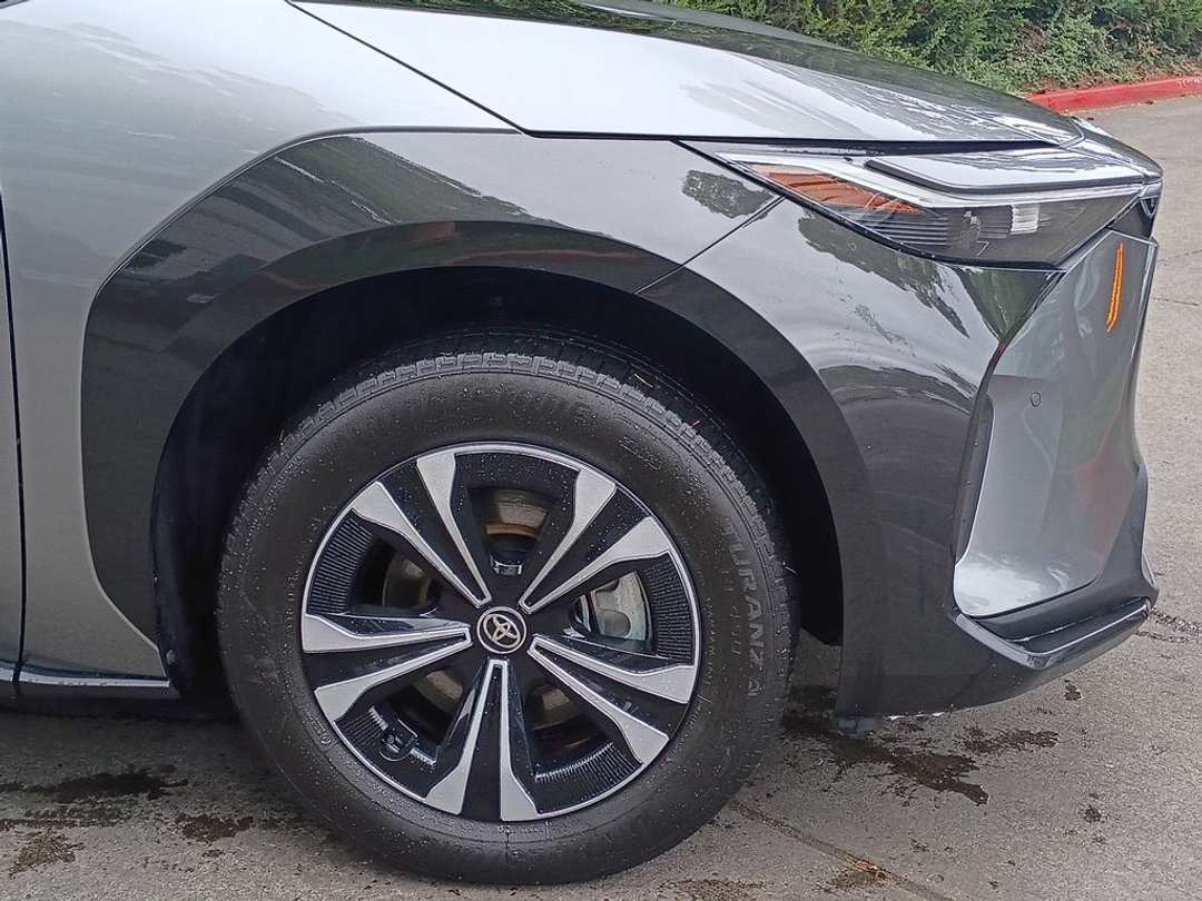 2024 Toyota Bz4X XLE - Image 2