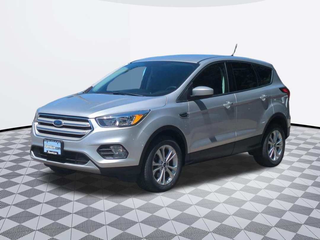 2019 Ford Escape SE - Image 2