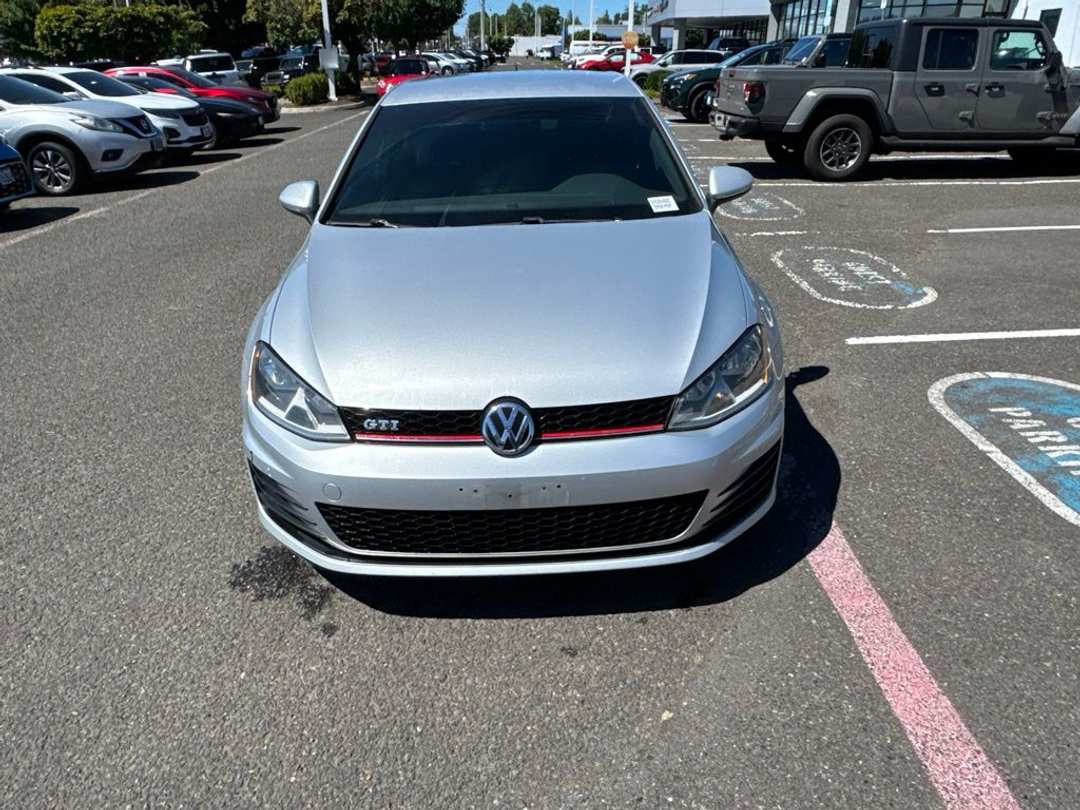 2015 Volkswagen Golf Gti 2.0T S - Image 2