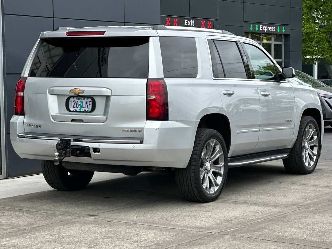 2019 Chevrolet Tahoe Premier - Image 3