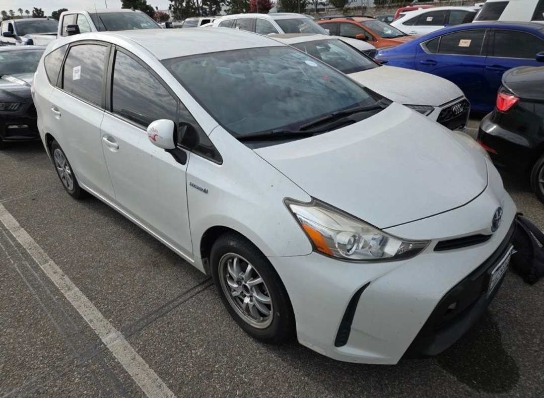 2017 Toyota Prius V Two - Image 2