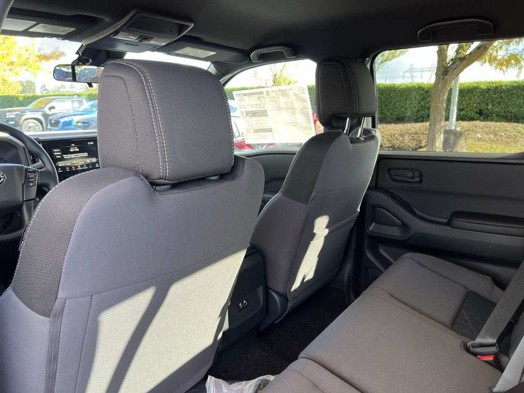 2026 Nissan Frontier SV - Photo 29