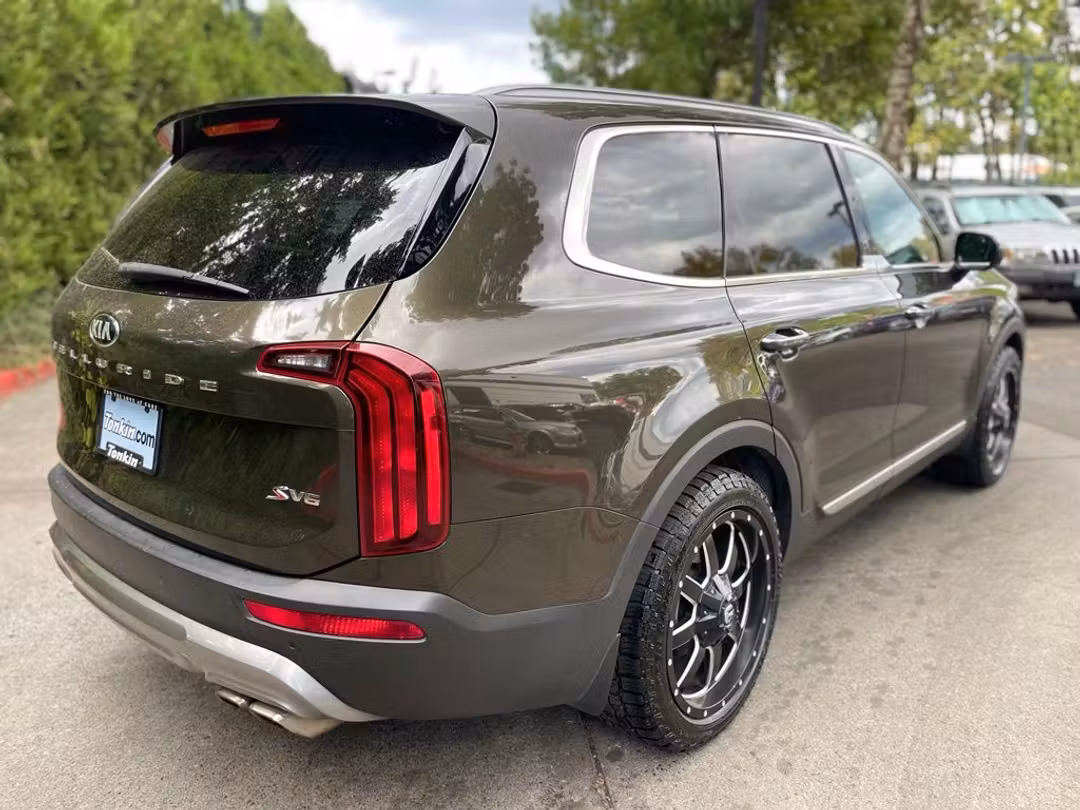 2021 Kia Telluride S - Image 3