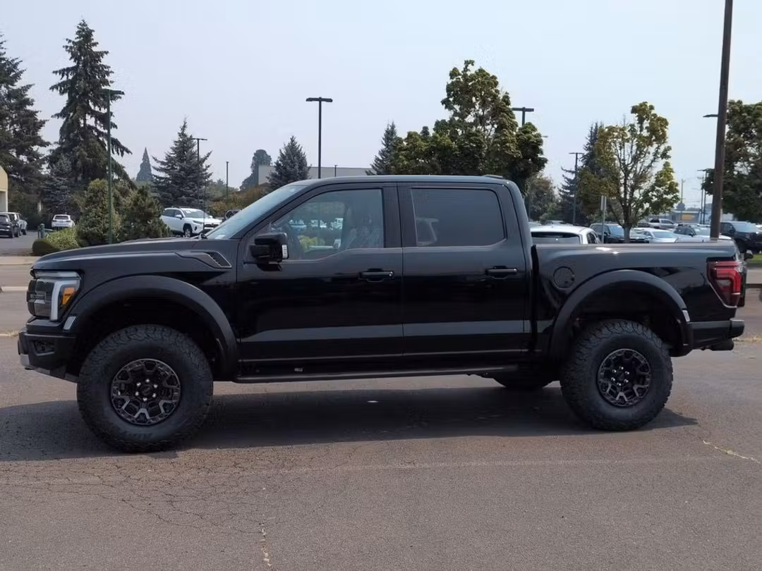 2025 Ford F-150 Raptor - Image 2