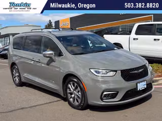 2021 Chrysler Pacifica Hybrid Pinnacle