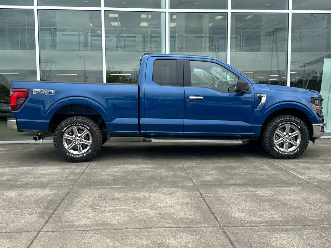 2024 Ford F-150 XLT - Image 2