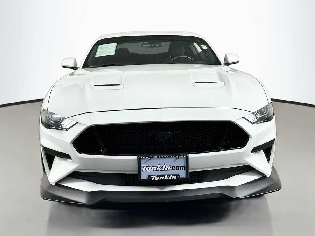 2019 Ford Mustang GT - Image 2