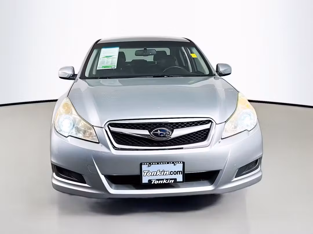 2012 Subaru Legacy 2.5i - Image 2