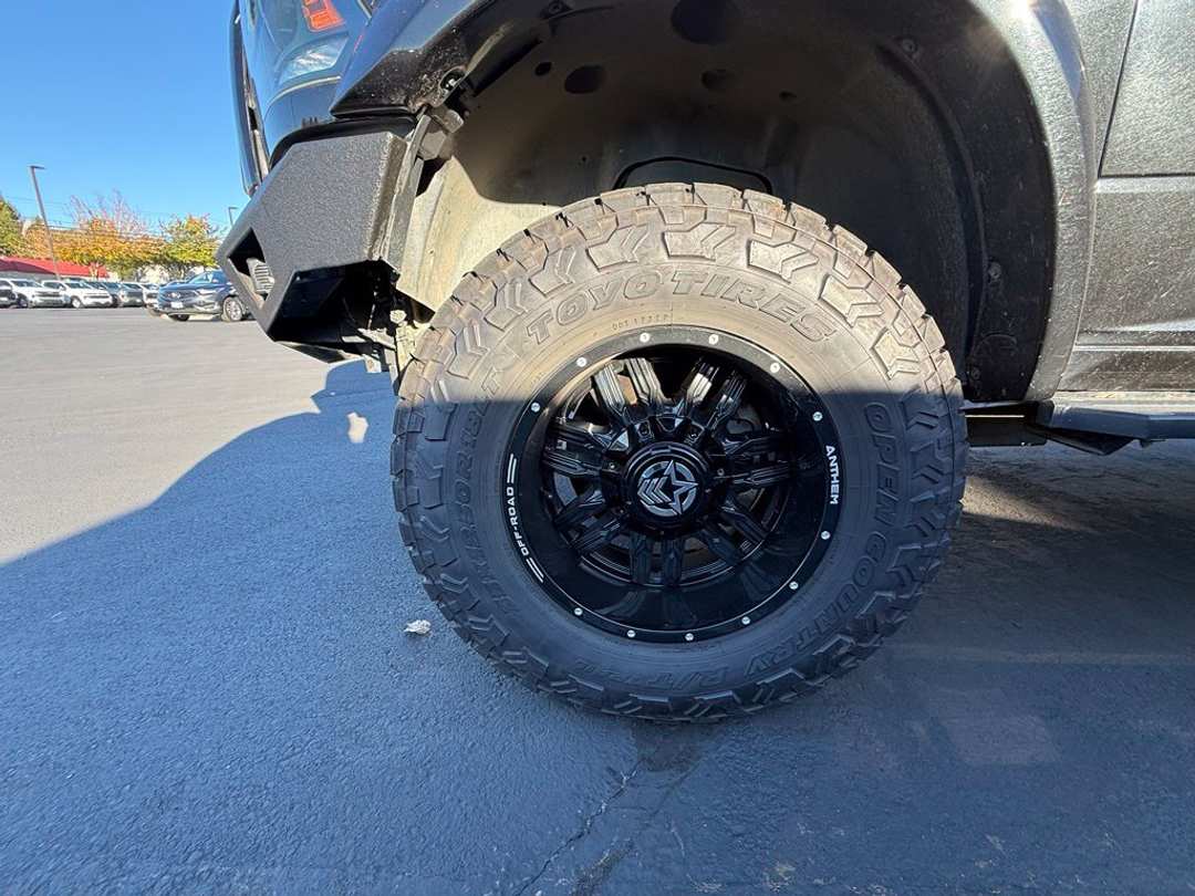 2015 Ram 2500 Laramie - Image 2