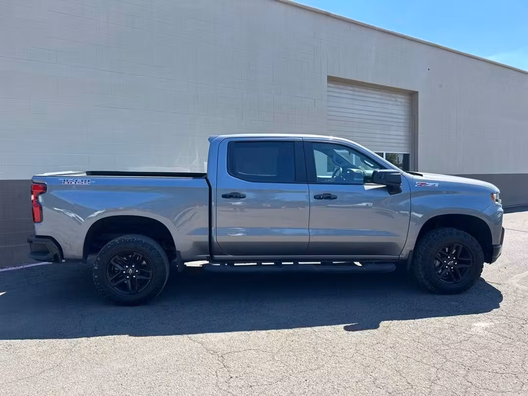 2022 Chevrolet Silverado 1500 Ltd LT Trail Boss - Image 3