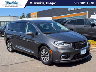 2022 Chrysler Pacifica Hybrid Limited