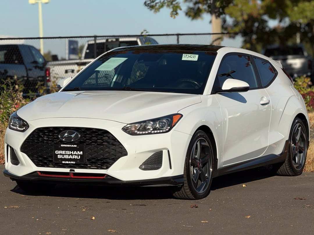 2019 Hyundai Veloster Turbo - Image 3