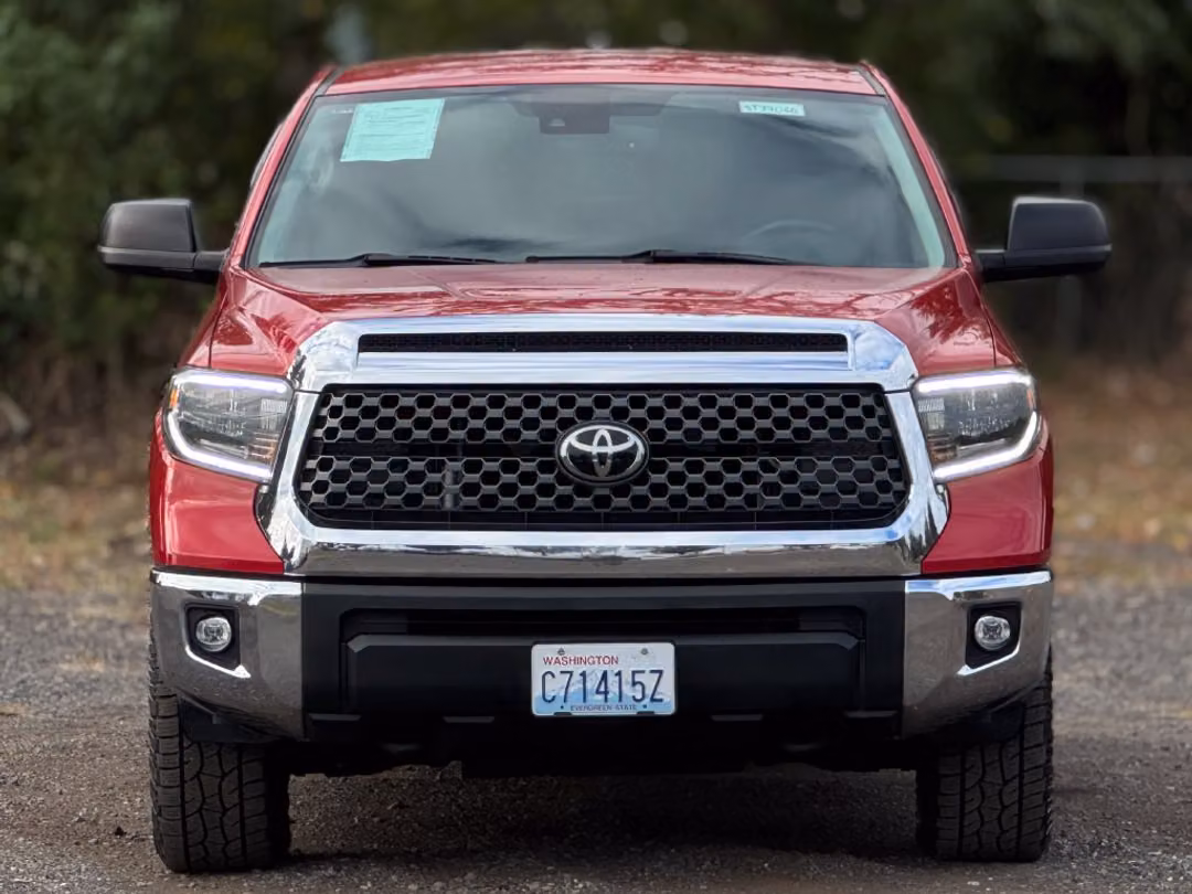 2020 Toyota Tundra SR5 - Image 2
