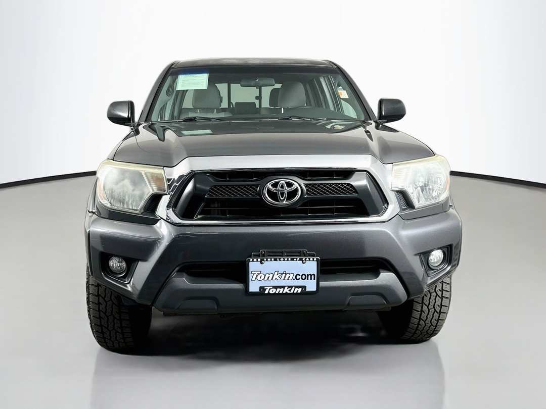 2014 Toyota Tacoma PreRunner - Image 2
