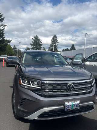 2022 Volkswagen Atlas 2.0T SE w/Technology