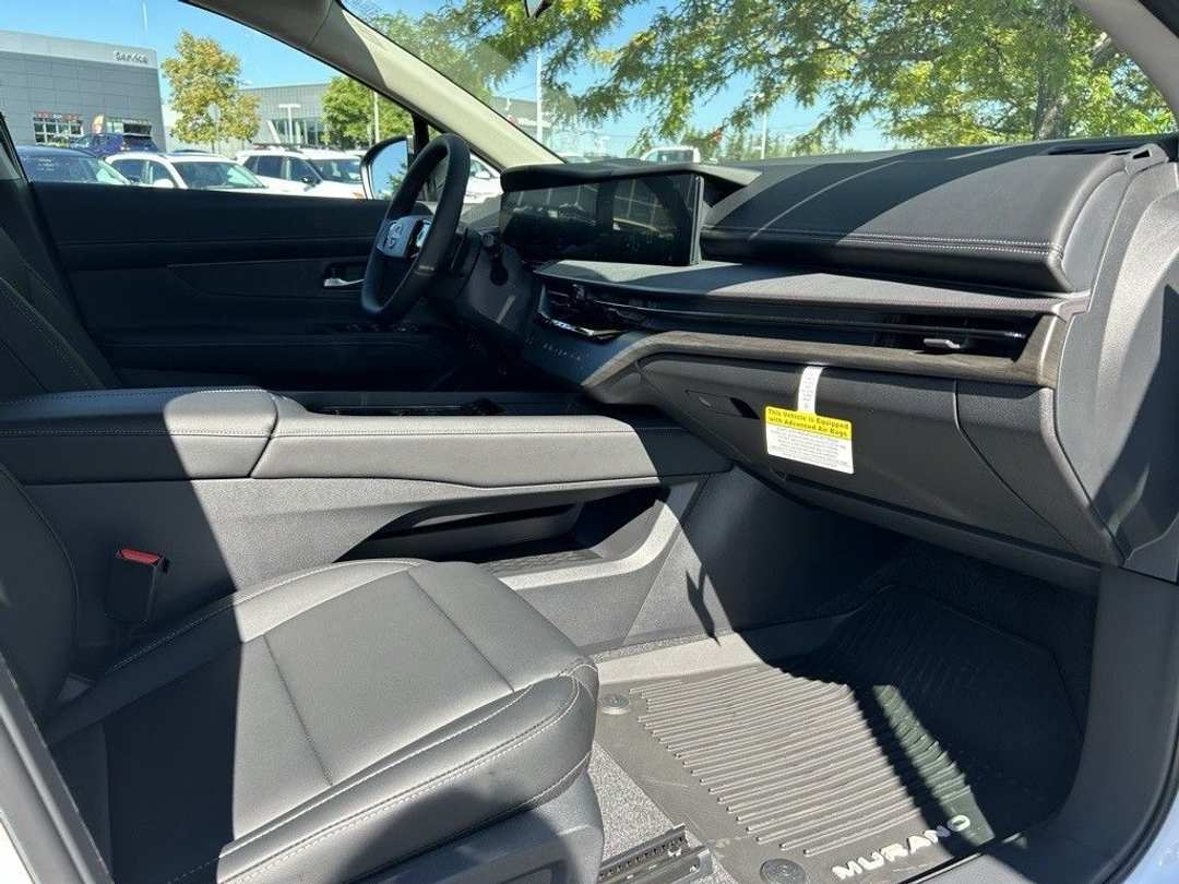 2025 Nissan Murano SV - Photo 25