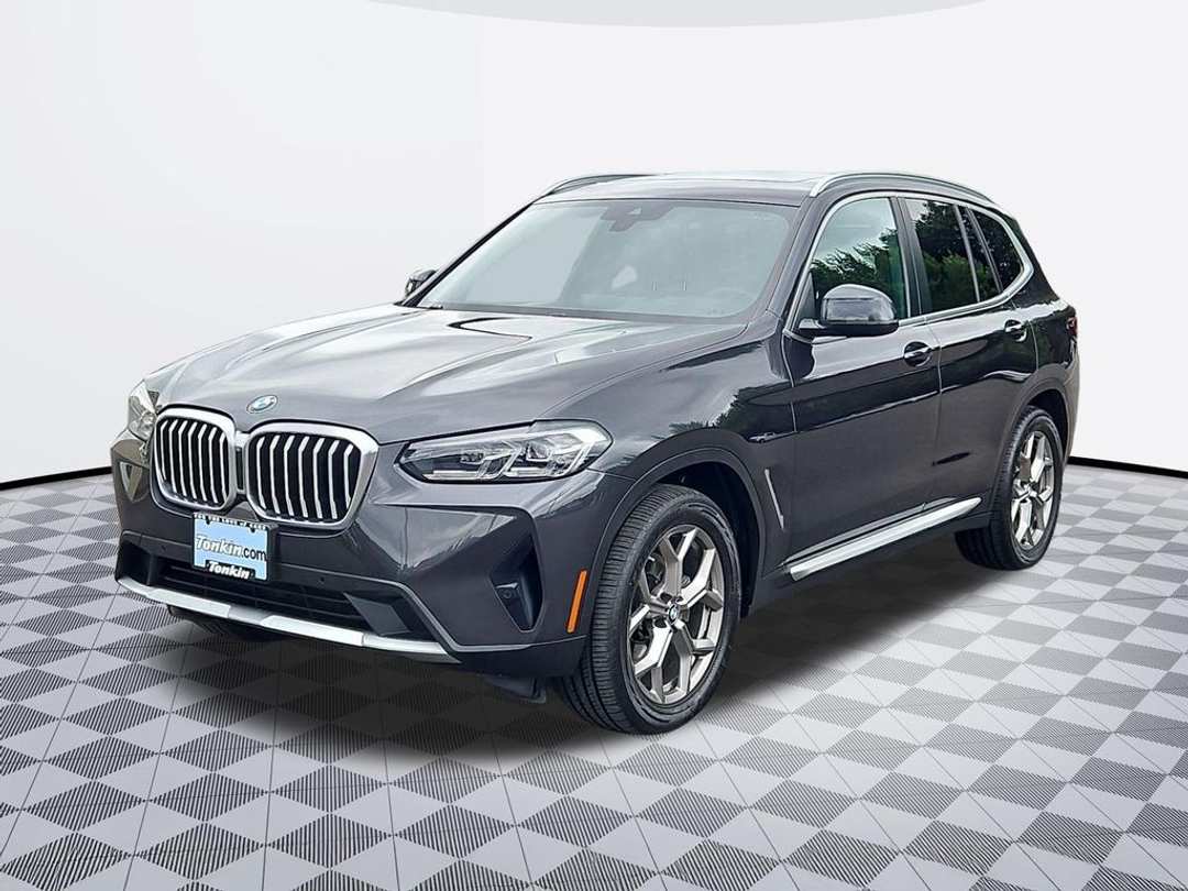 2022 BMW X3 xDrive30i - Image 2