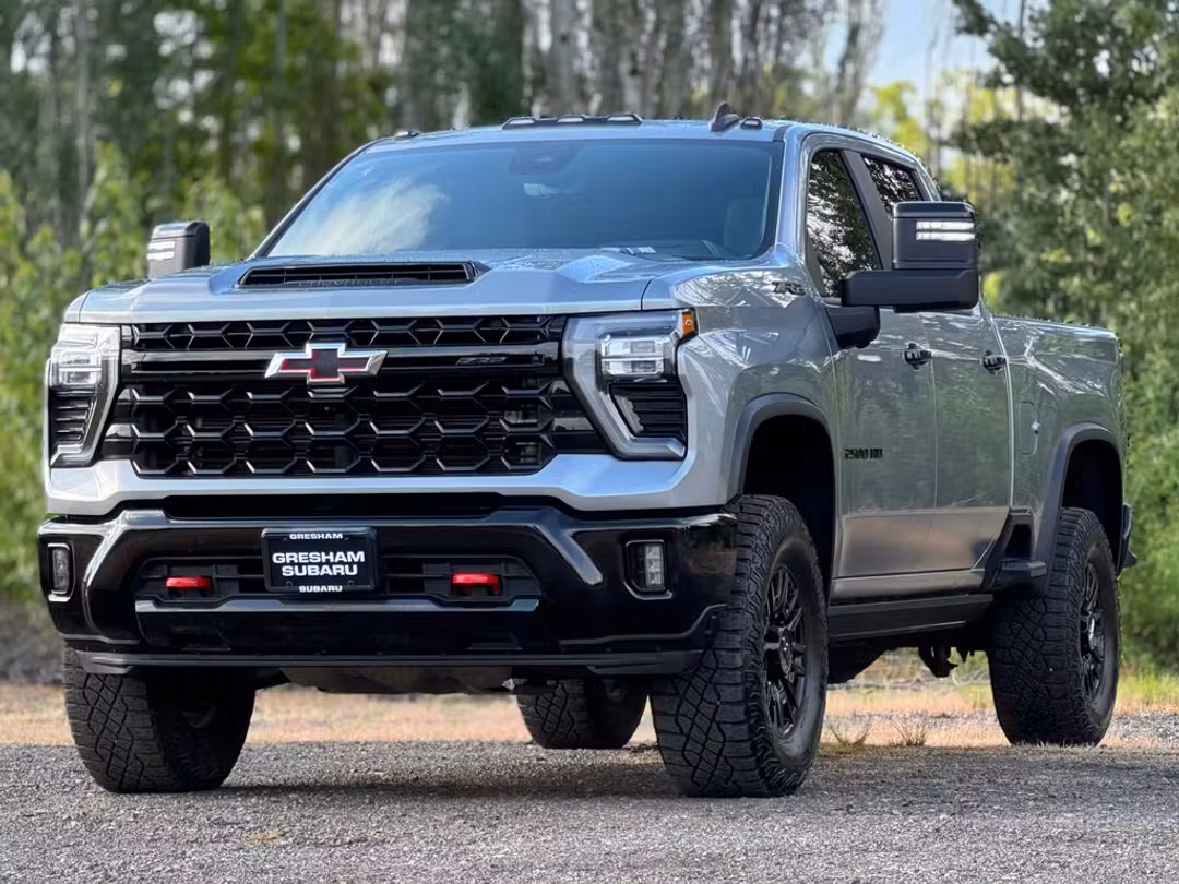 2024 Chevrolet Silverado 2500Hd ZR2 - Image 3