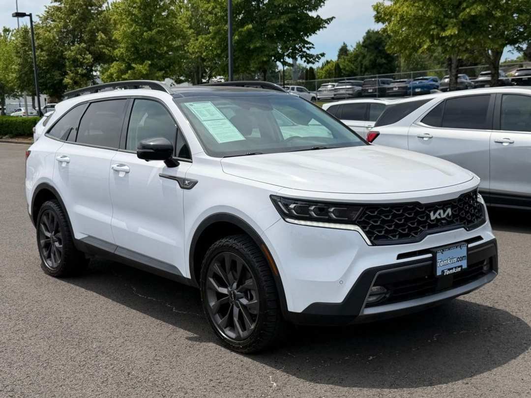 2022 Kia Sorento XLine SX Prestige - Image 2