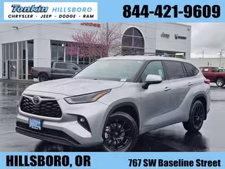 2022 Toyota Highlander LE