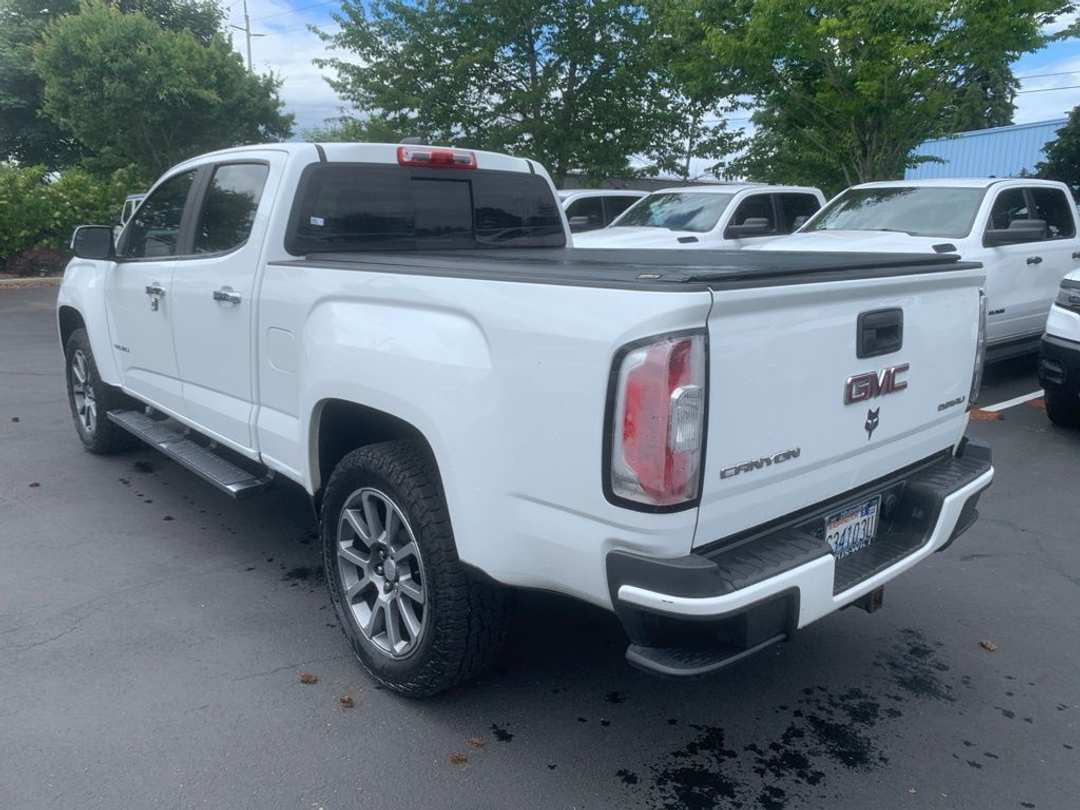 2018 GMC Canyon Denali - Image 2