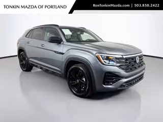 2025 Volkswagen Atlas Cross Sport 2.0T SEL RLine Black