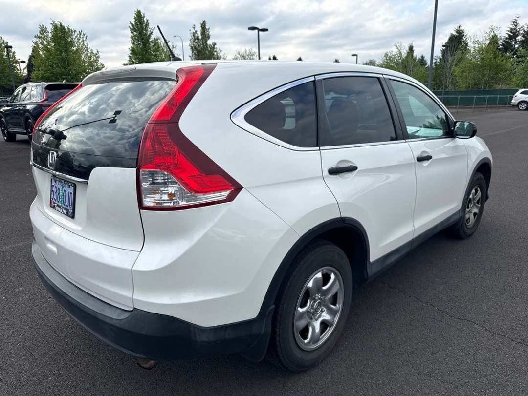 2014 Honda CR-V LX - Image 3
