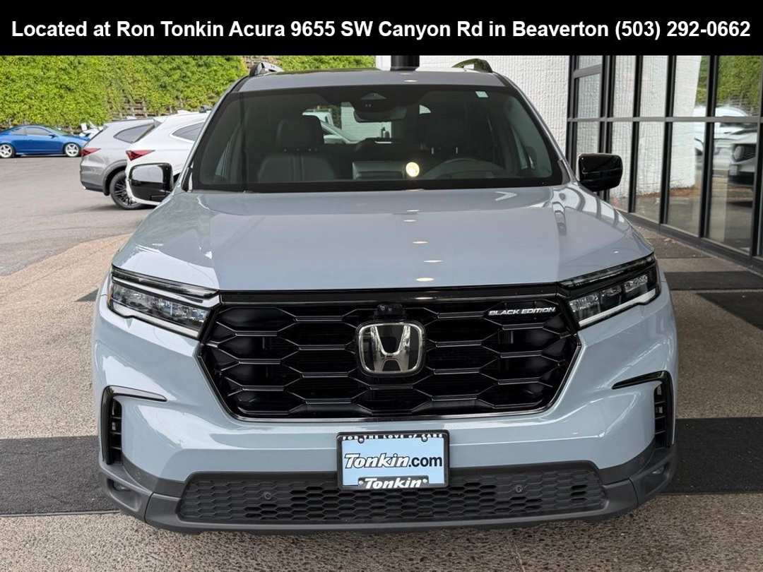 2025 Honda Pilot Black Edition - Image 3