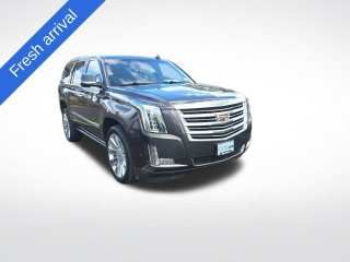 2017 Cadillac Escalade Platinum Edition
