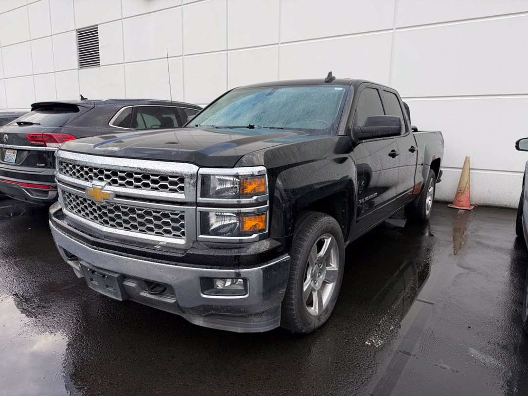 2015 Chevrolet Silverado 1500 LT - Image 3