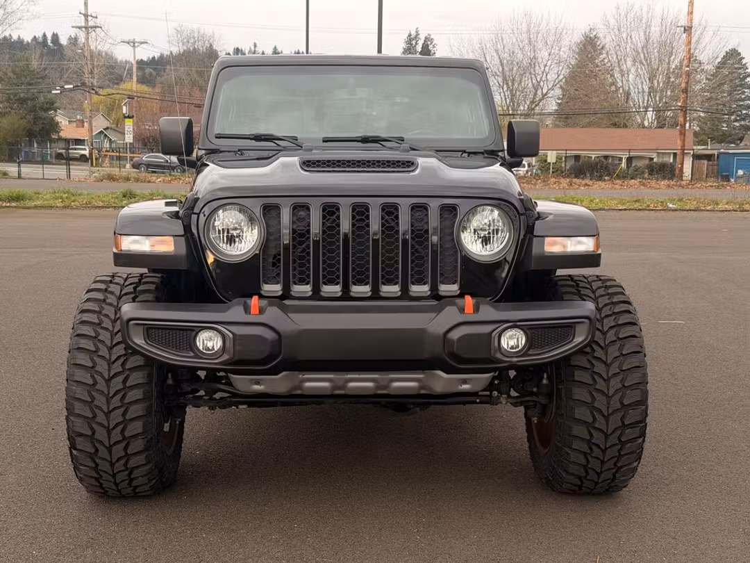 2021 Jeep Gladiator Mojave - Image 2