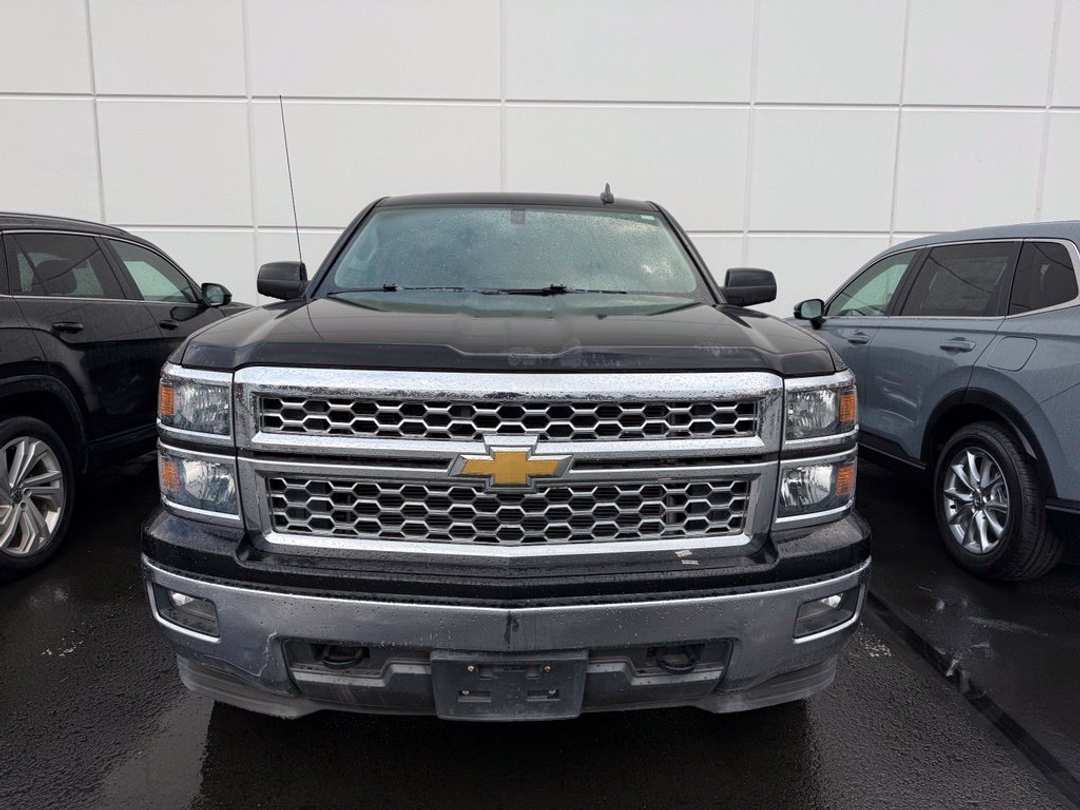 2015 Chevrolet Silverado 1500 LT - Image 2
