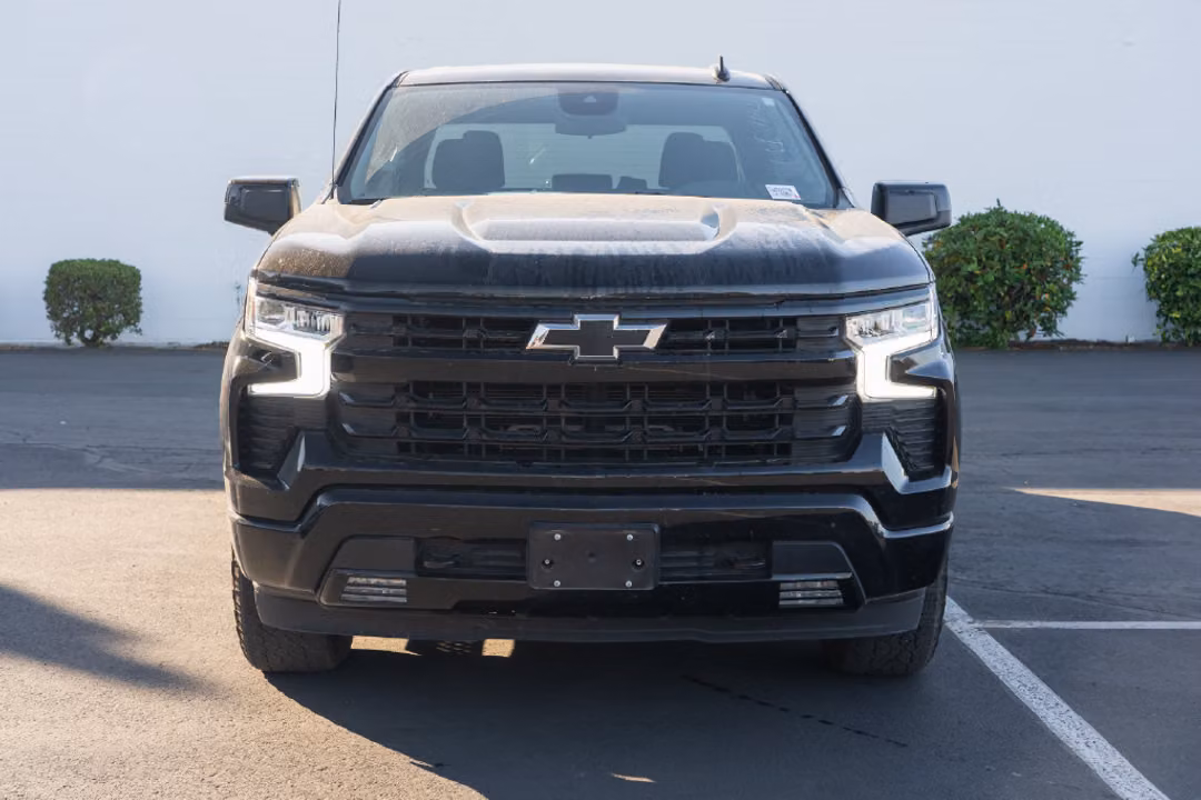 2025 Chevrolet Silverado 1500 RST - Image 2