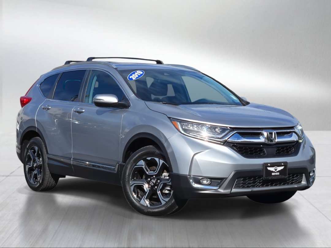 2019 Honda CR-V Touring - Image 2