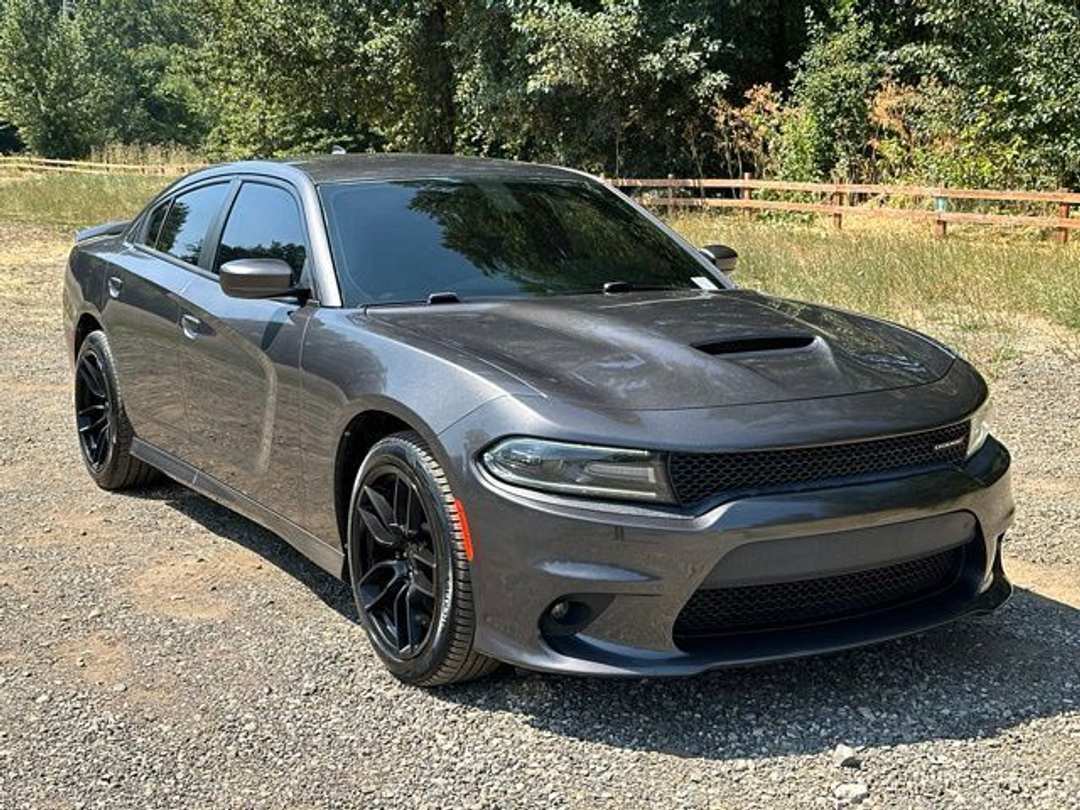 2020 Dodge Charger GT - Image 2