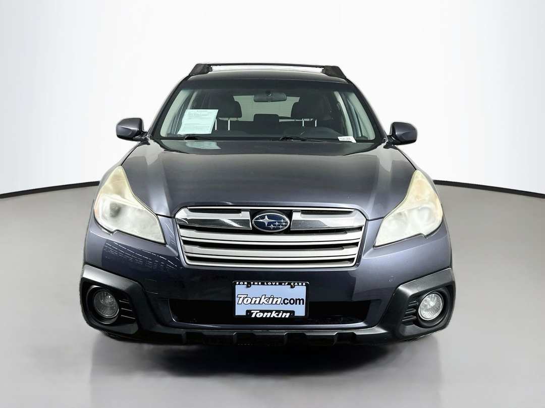 2014 Subaru Outback 2.5i Premium - Image 2