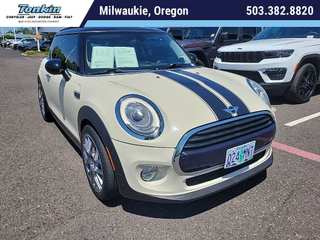 2018 MINI Cooper Base