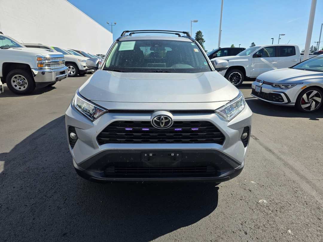 2021 Toyota Rav4 XLE - Image 3