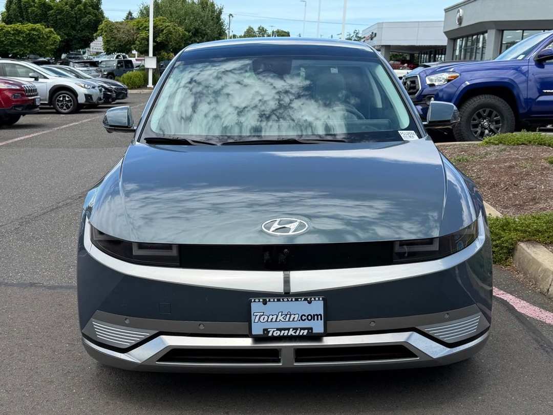 2024 Hyundai Ioniq 5 Limited - Image 3