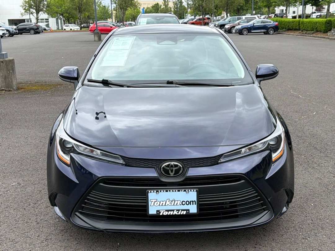 2025 Toyota Corolla LE - Image 3