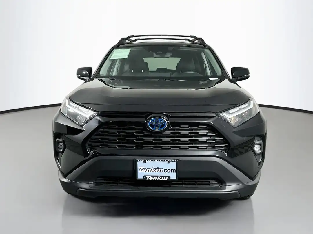 2024 Toyota Rav4 Hybrid Woodland Edition - Image 2